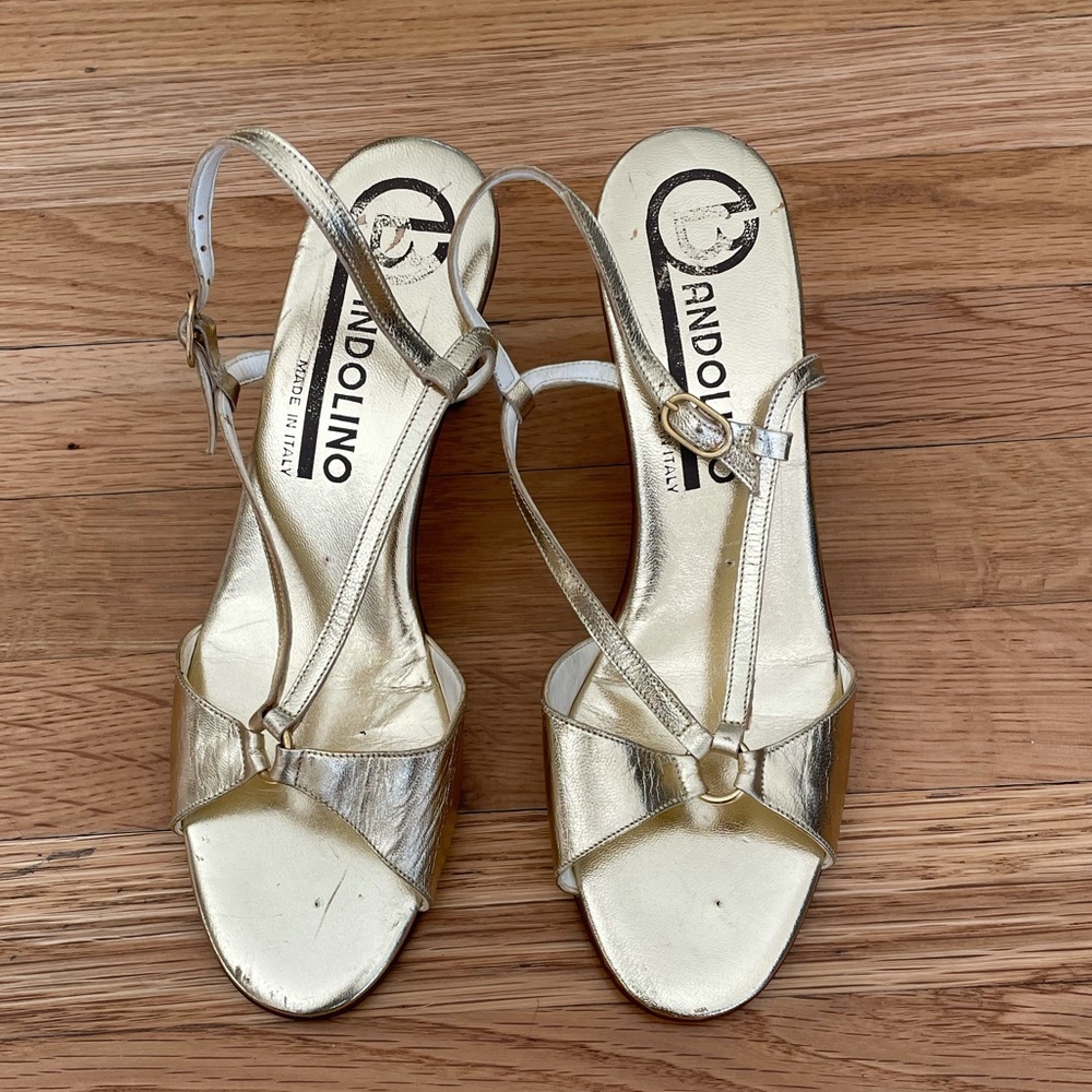 Vintage Bandolino Gold Heels